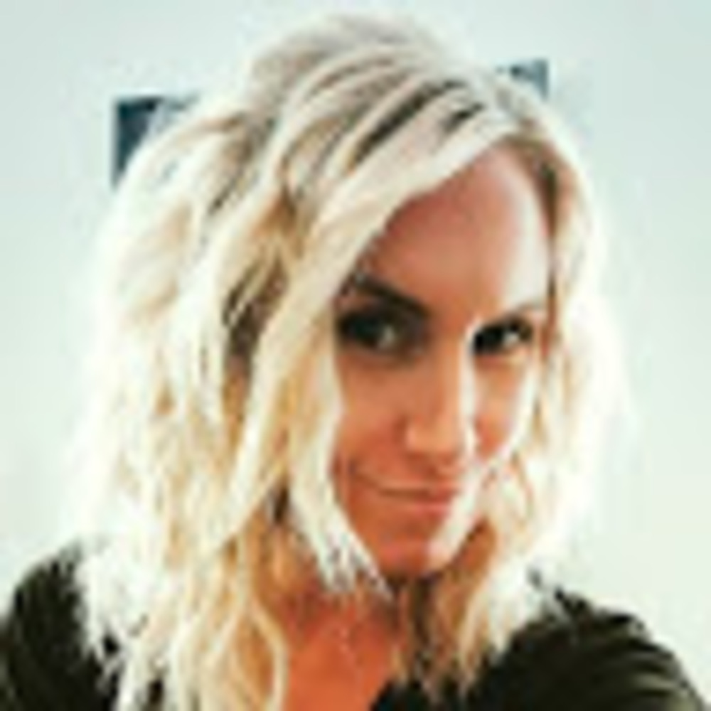 Meet your Posher, Alexandra